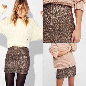 🌼NWOT Free People Sequin Zip Up Mini Skirt